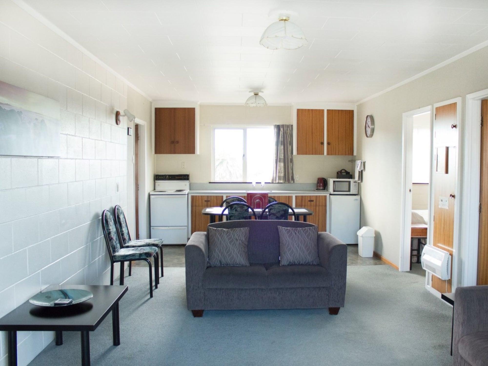 Alpine Motel Oamaru Bagian luar foto