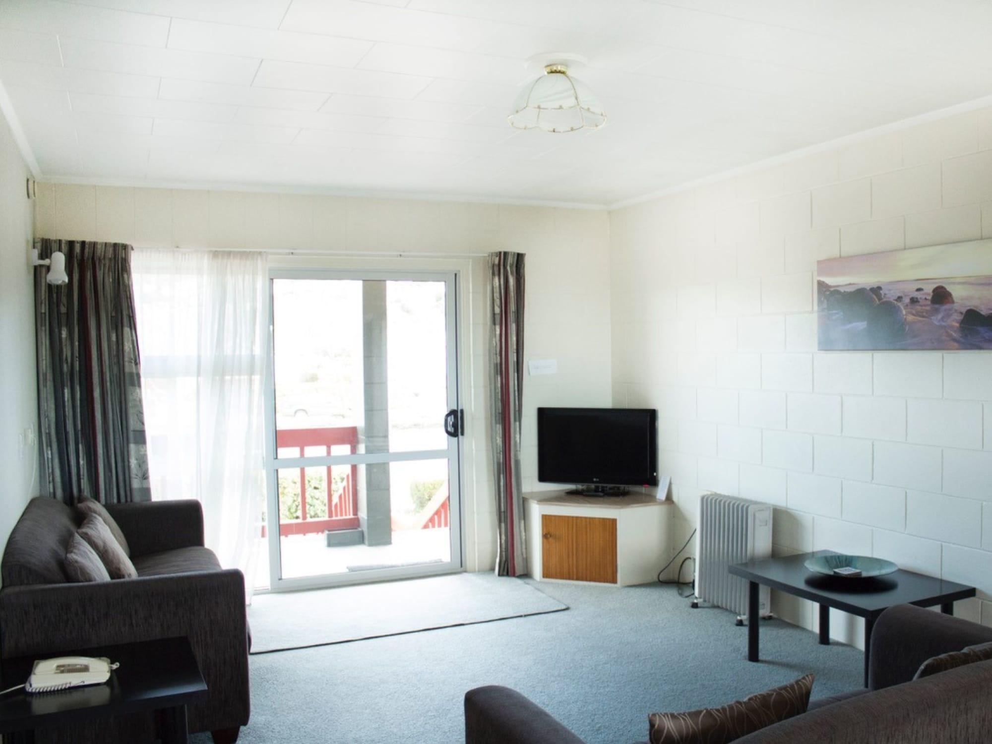 Alpine Motel Oamaru Bagian luar foto